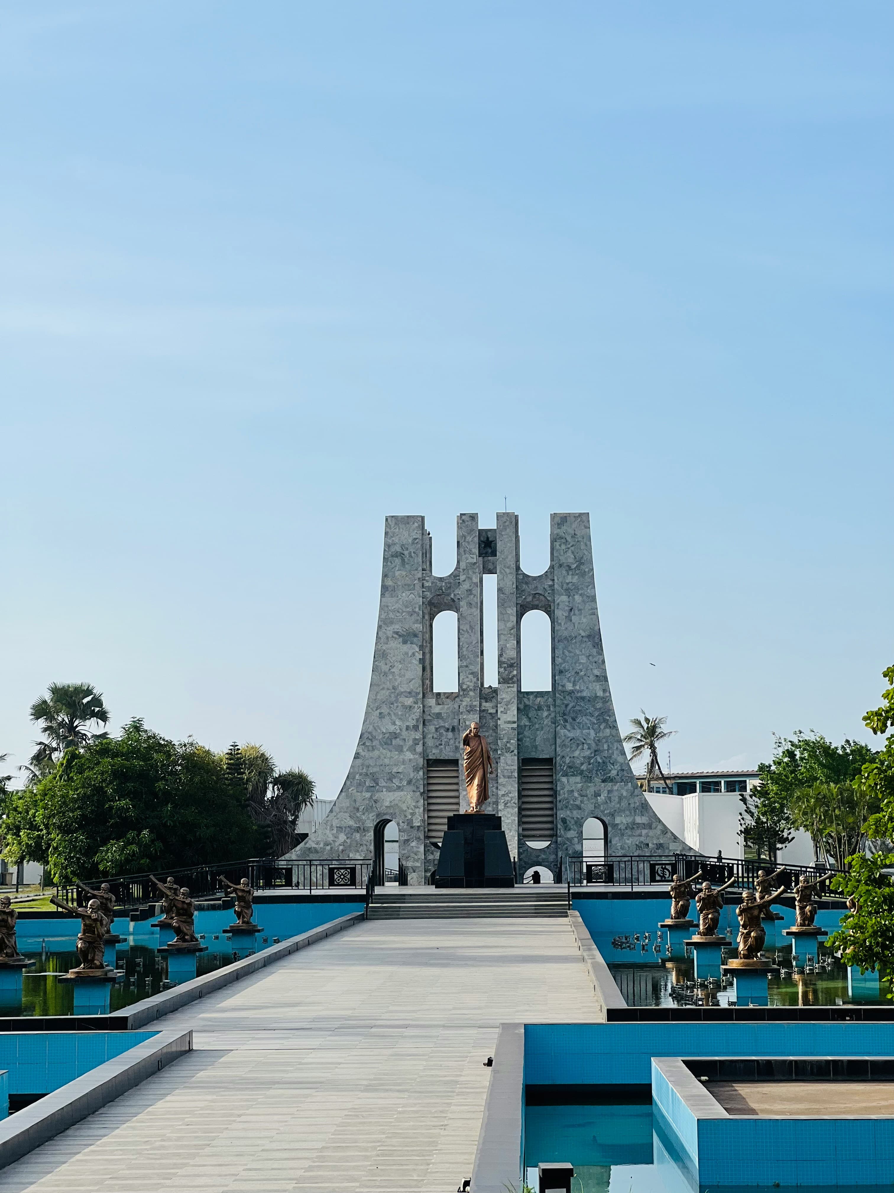 9 Days 4 Country Tour